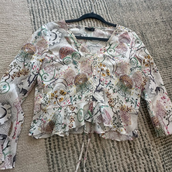 Top Shop Blouse - Picture 2 of 2